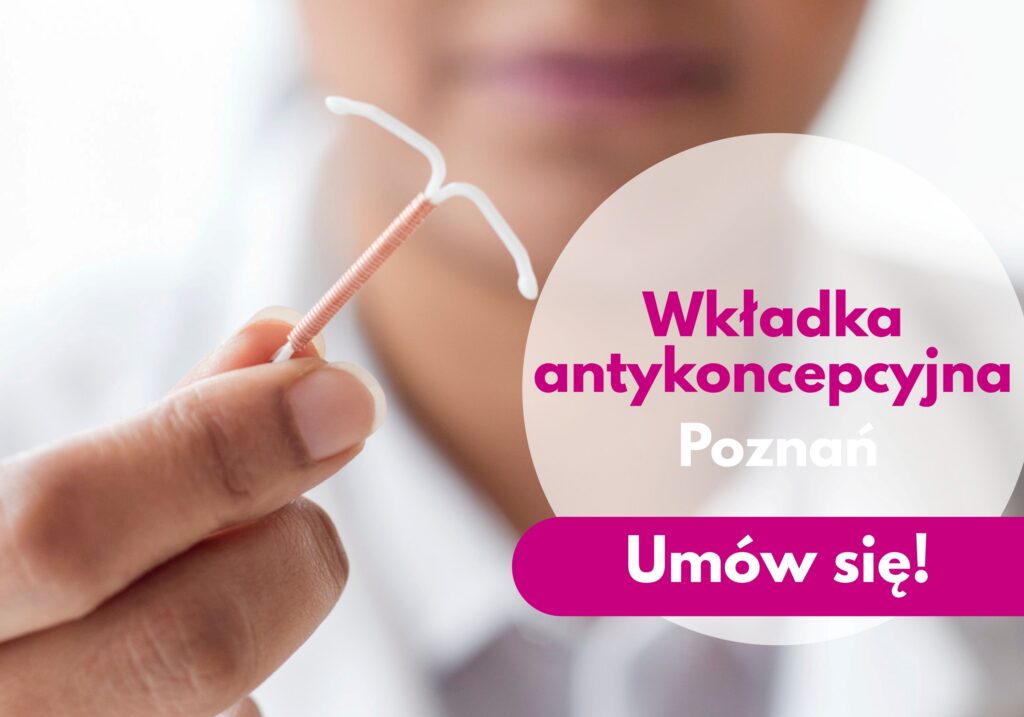 Lekarz trzyma wkładkę antykoncepcyjną - zakładanie wkładki antykoncepcyjnej w Centrum Medycznym neoMedica w Poznaniu.